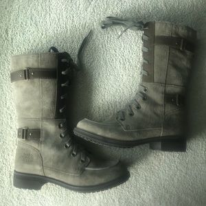 Waterproof The North Face books sz 7